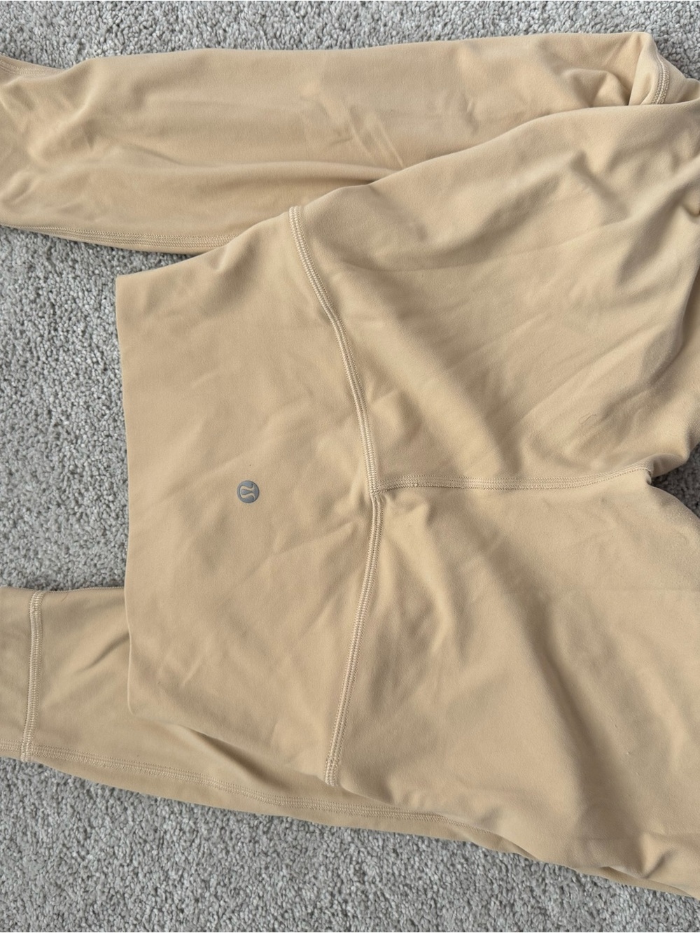 Butter yellow lululemon align leggings